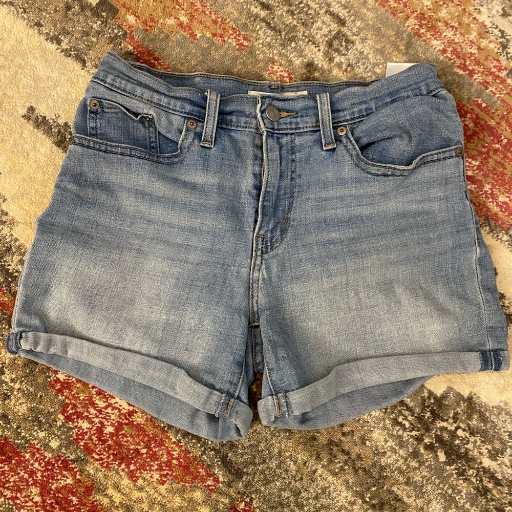 Levi’s size 27 denim shorts medium length